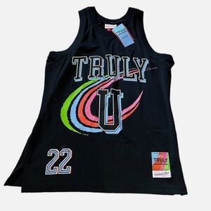 NWT Mitchell & Ness Truly Jersey Size XL